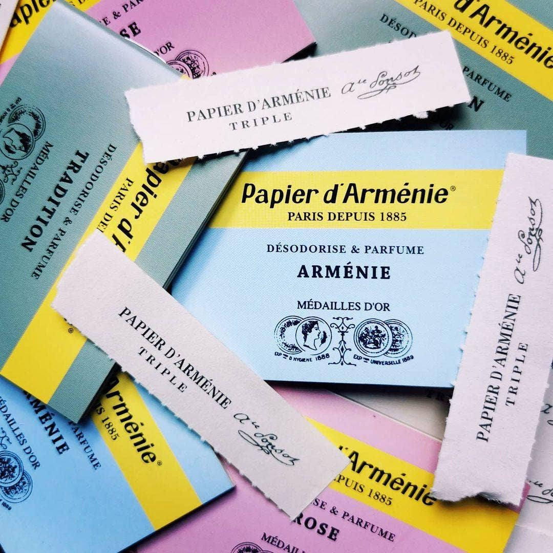 Papier d'Arménie Booklet